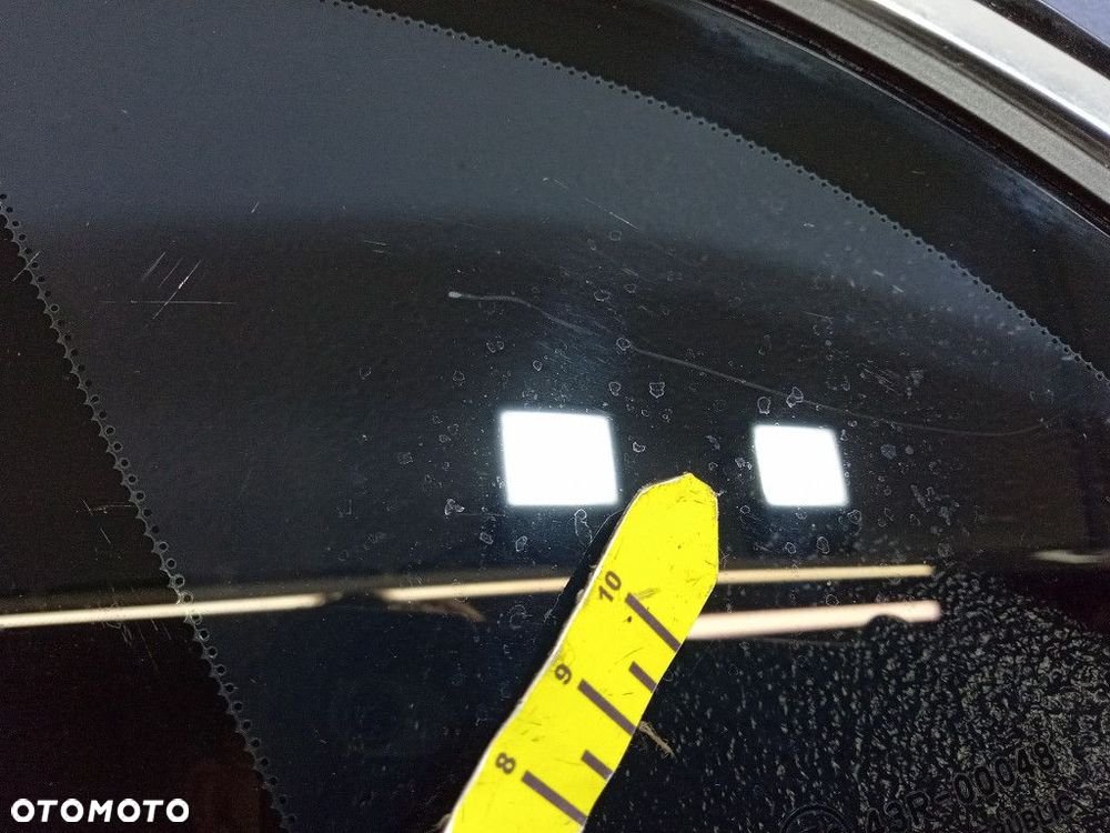 VOLVO V40 II SZYBA KAROSERYJNA TYŁ LEWA - 6