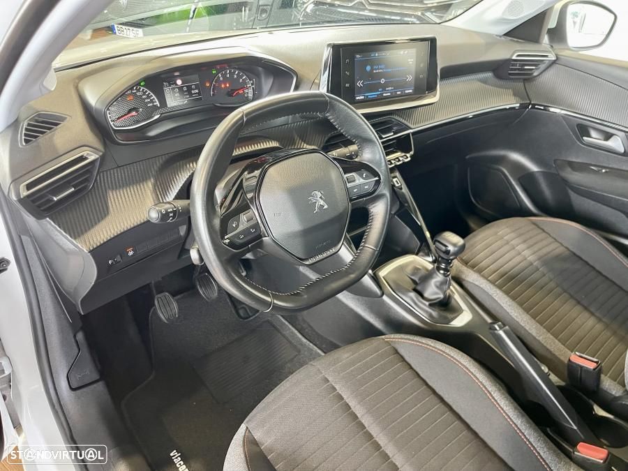 Peugeot 208 1.2 PureTech Active Pack - 9