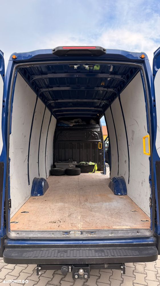 Iveco Massif - 15
