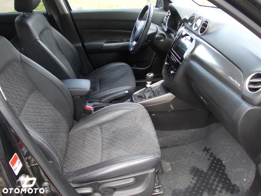 Suzuki Vitara - 13