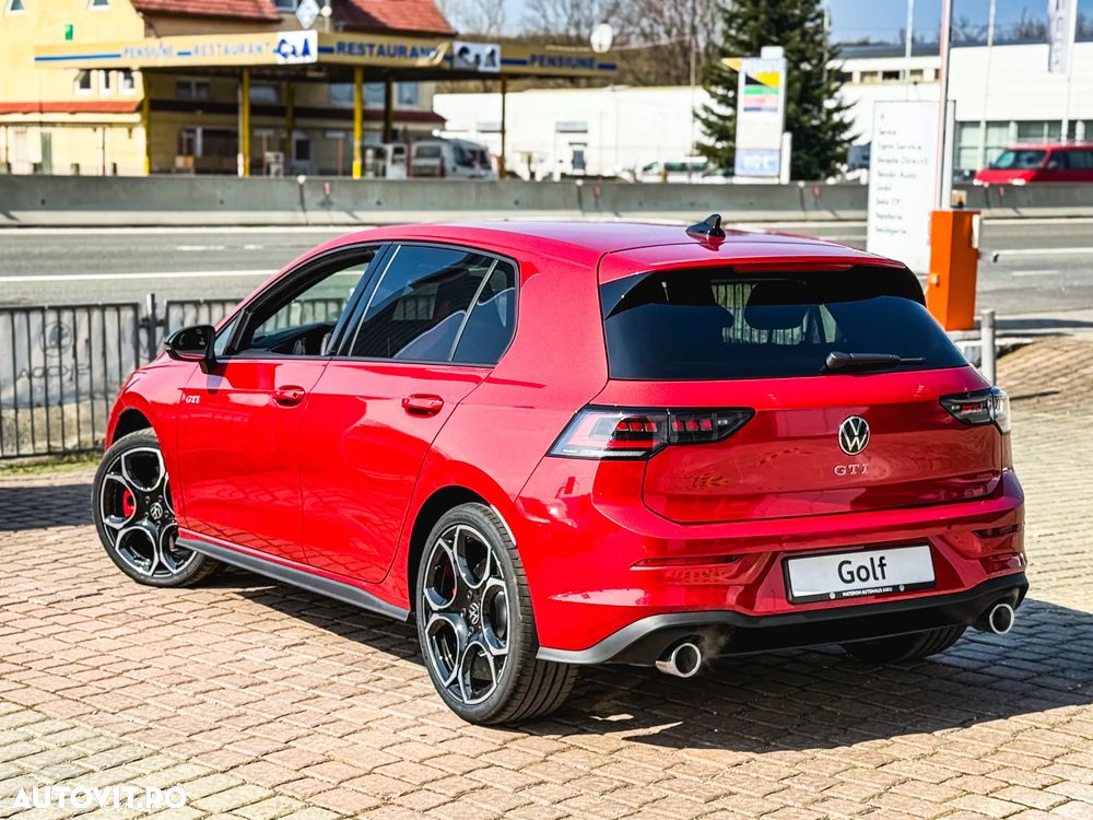 Volkswagen Golf GTI - 30