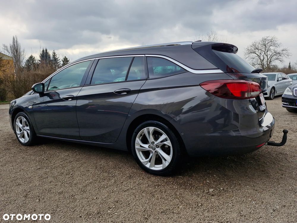 Opel Astra V 1.4 T Elite S&S - 3