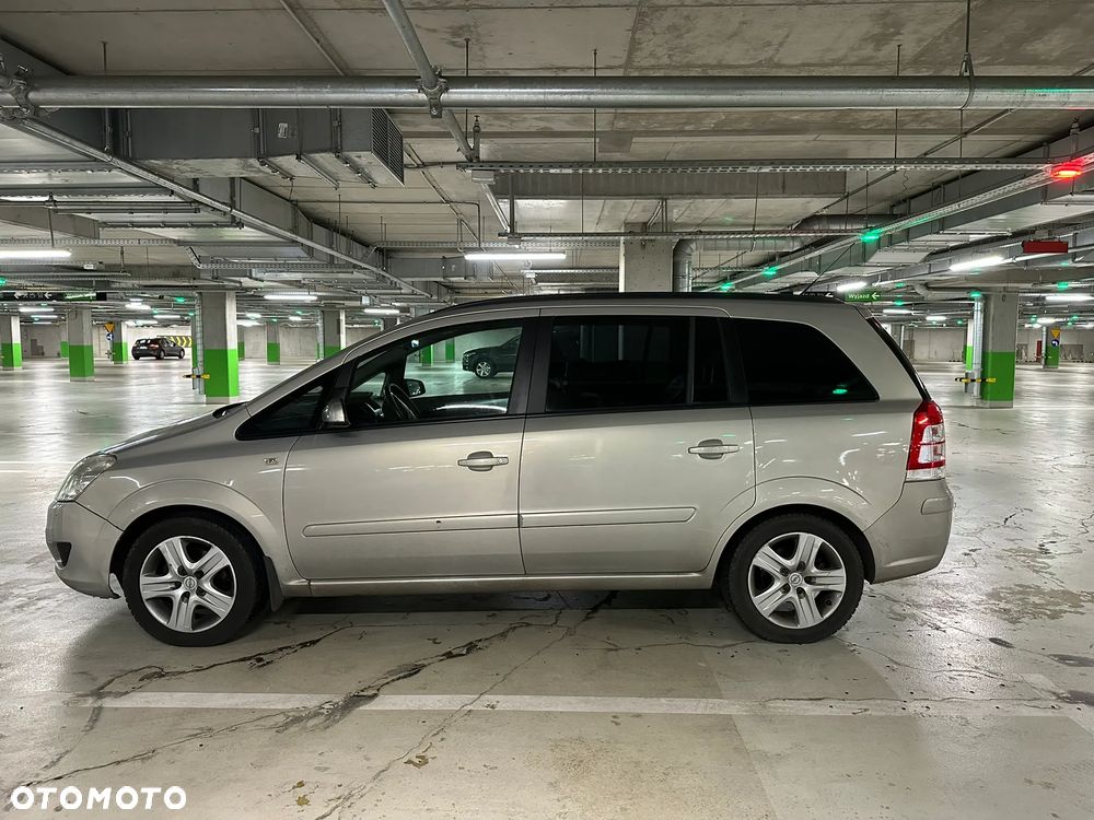 Opel Zafira - 6