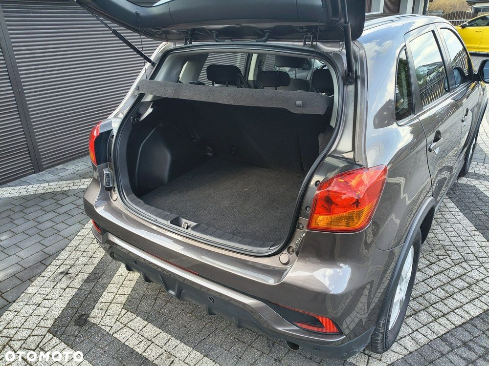 Mitsubishi ASX - 25