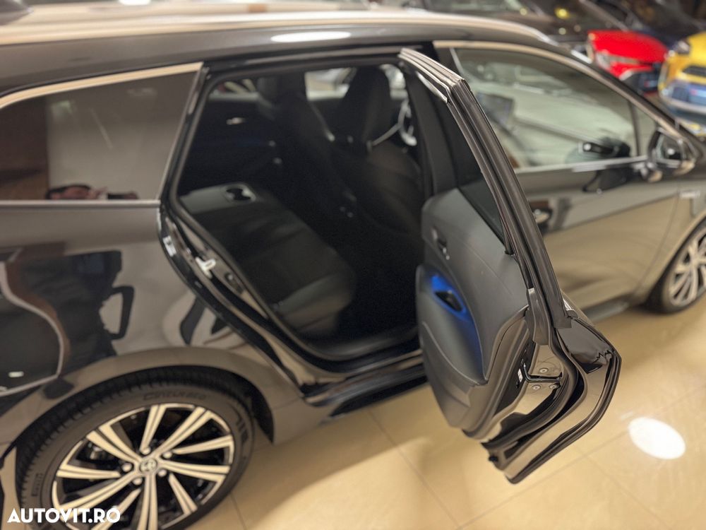 Toyota Corolla ver-1-8-hybrid-team-deutschland - 8