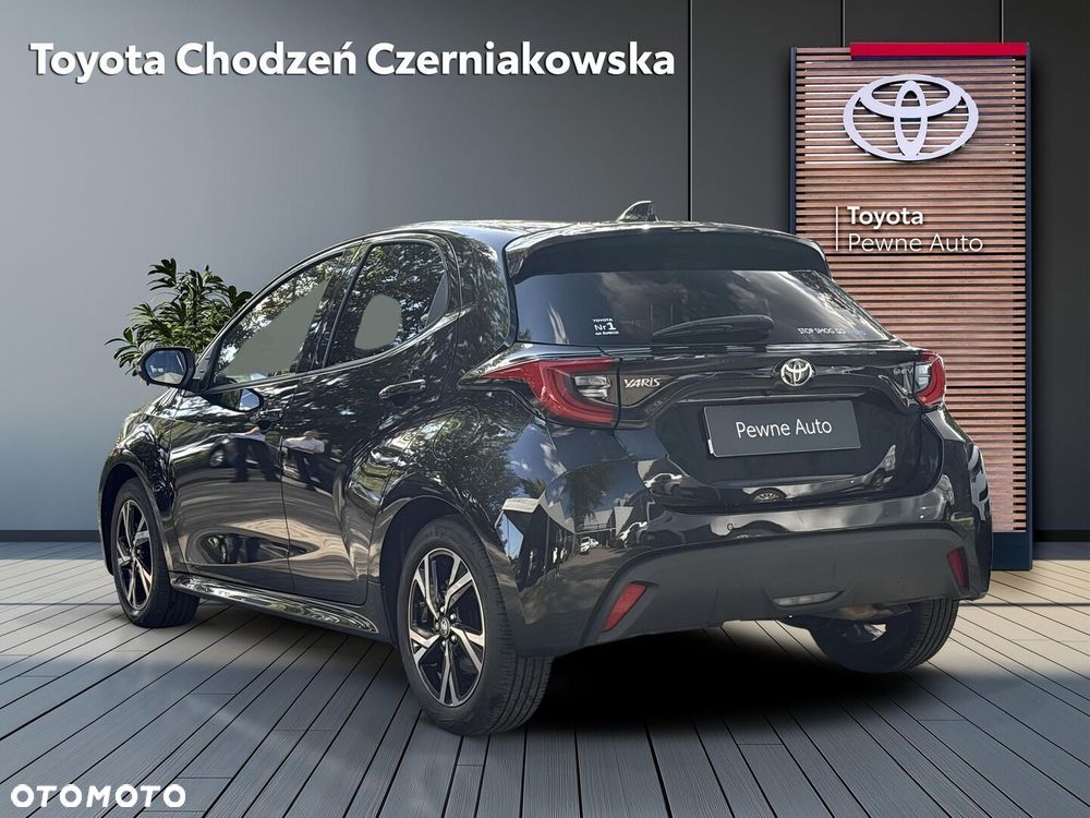 Toyota Yaris Hybrid 1.5 Style - 6