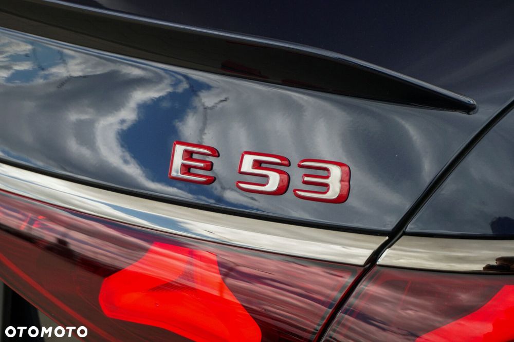 Mercedes-Benz Klasa E - 17