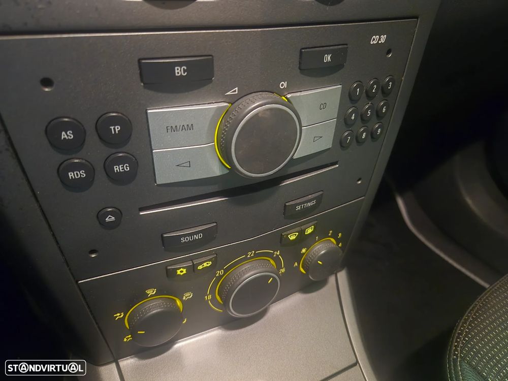 Opel Astra 1.7 CDTI Cosmo M6 - 13