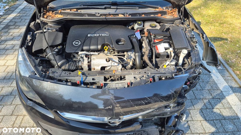 Opel Astra 1.6 D (CDTI DPF ecoFLEX) Start/Stop Edition - 8