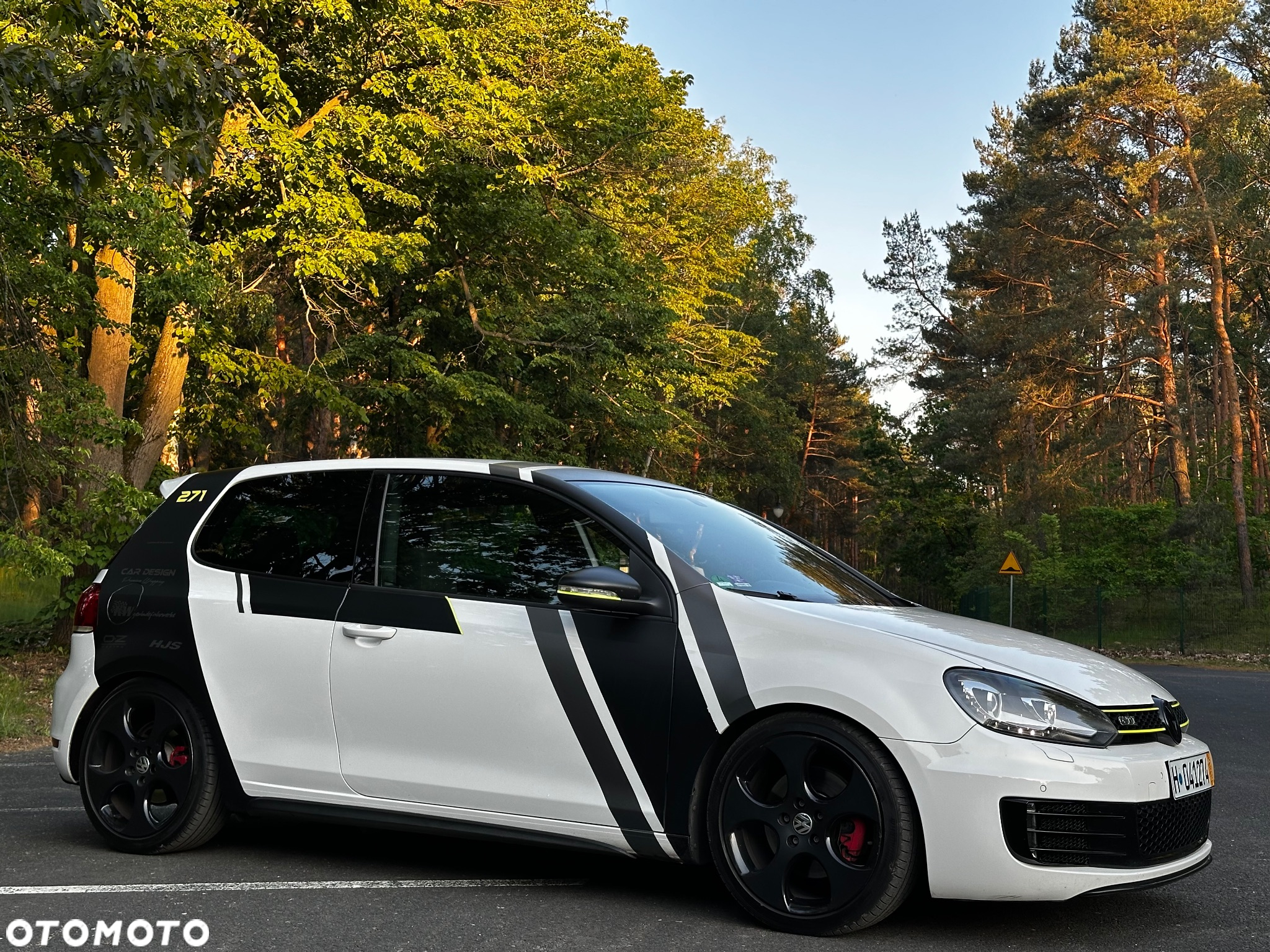 Volkswagen Golf - 12