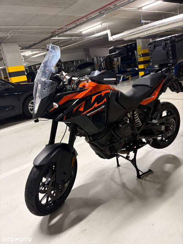 KTM Adventure - 2
