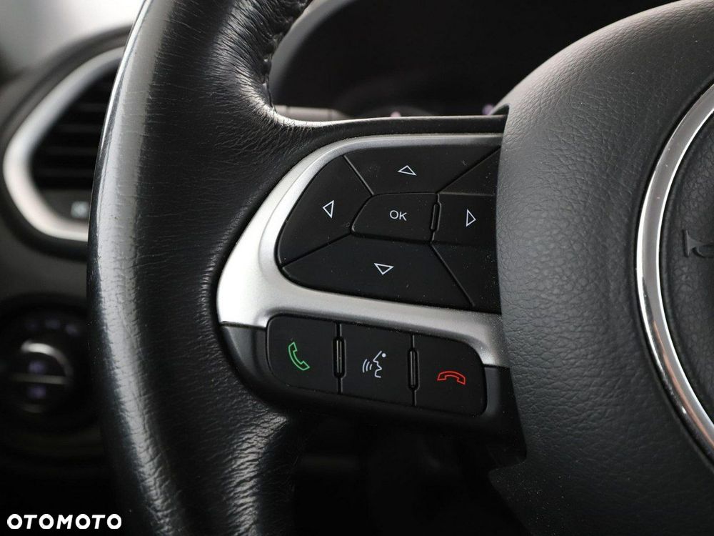 Jeep Renegade 1.4 MultiAir Longitude FWD S&S - 29