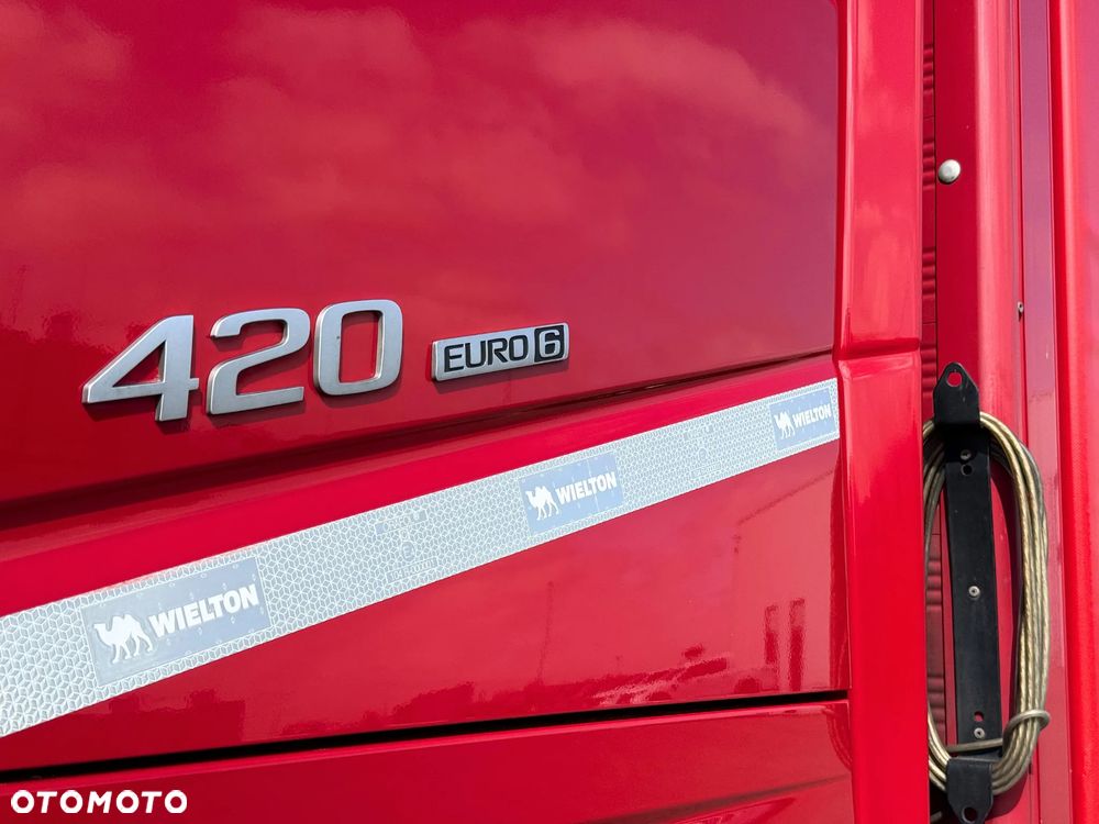 Volvo FH 420 / PRZESTRZENNY 60M3 / 7,75 M / SALON PL - 19