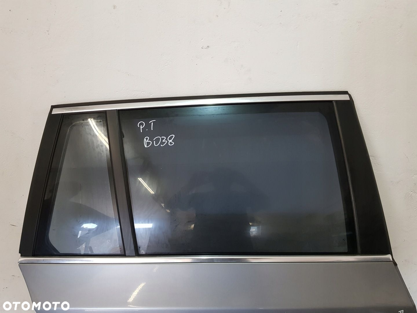 DRZWI PRAWE PRAWY TYŁ BMW E61 LCI EUR SPACEGRAU METALLIC A52/7 - 2