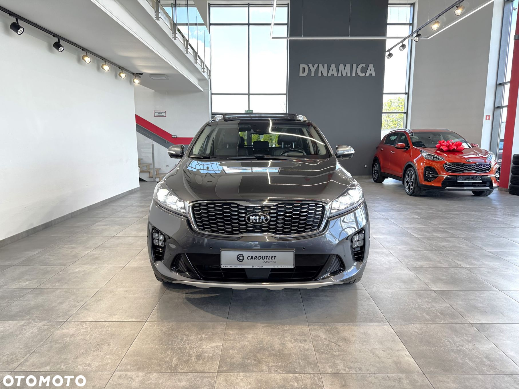 Kia Sorento - 4