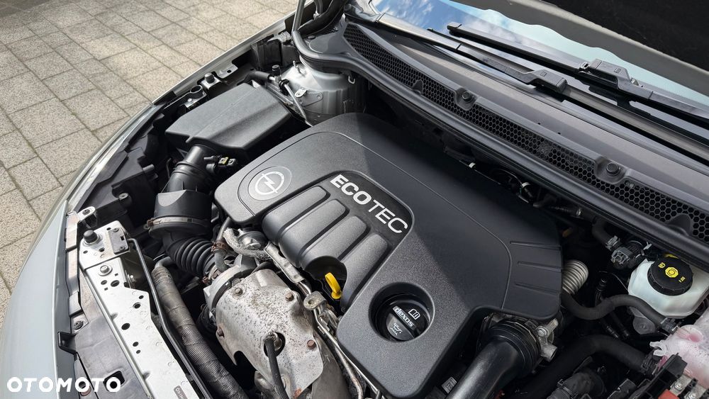 Opel Astra 1.6 CDTI Cosmo - 20