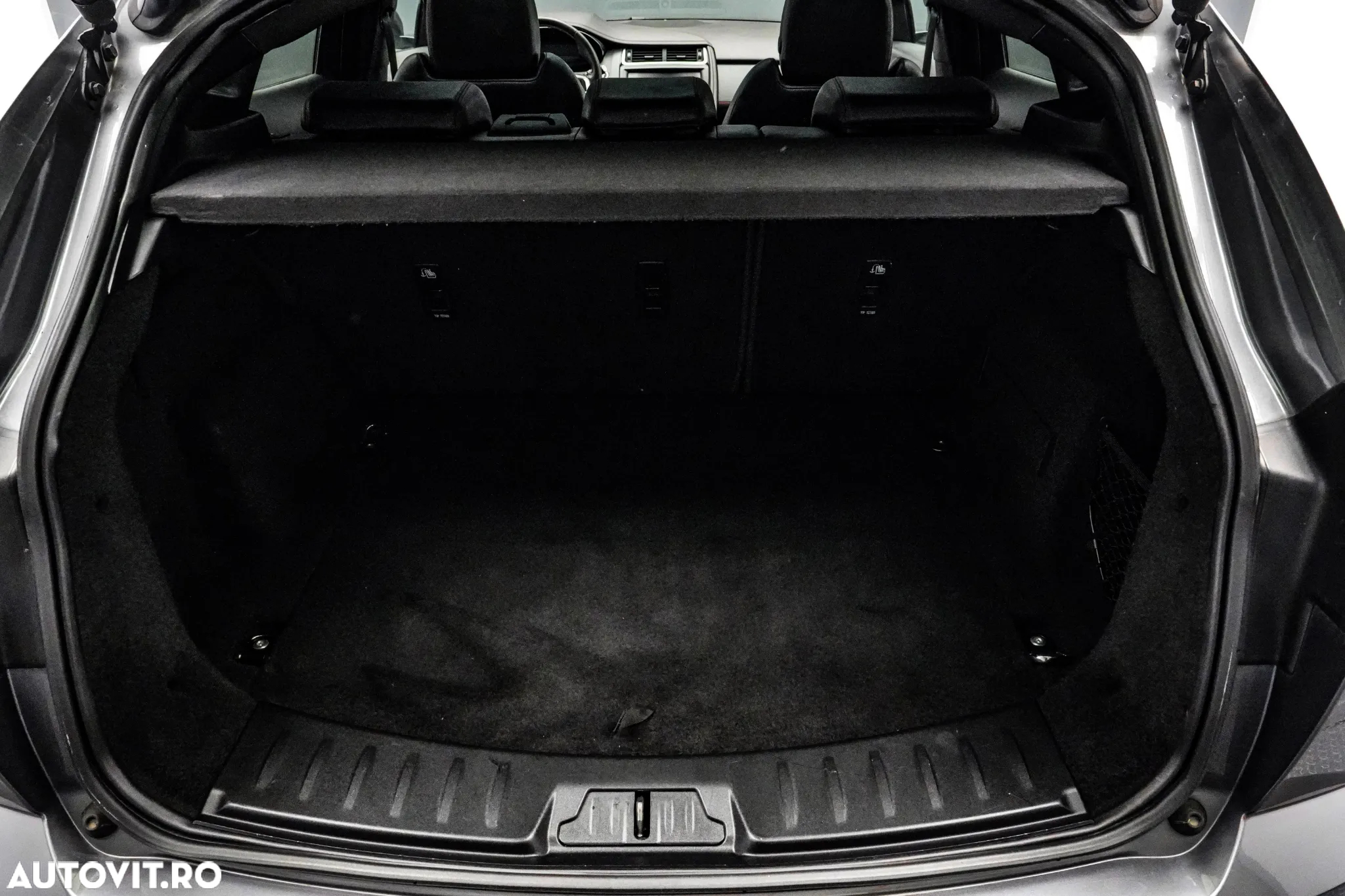 Jaguar E-Pace D150 AWD R-Dynamic S - 23