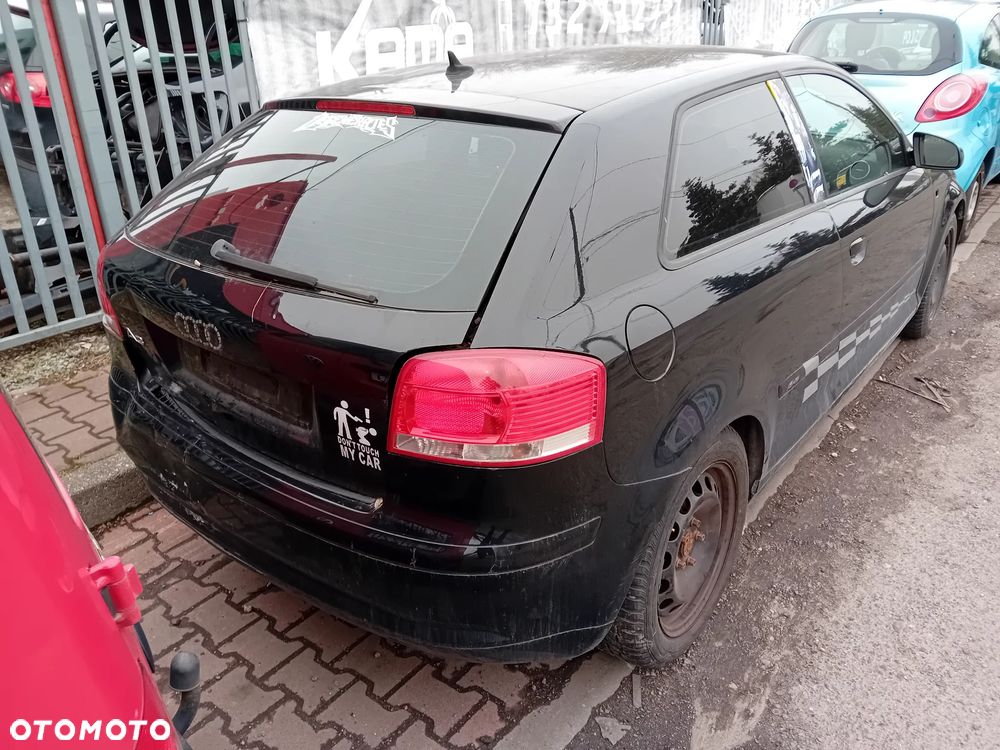 *AUDI A38P LIFT SLINE* Samochód na części - 3
