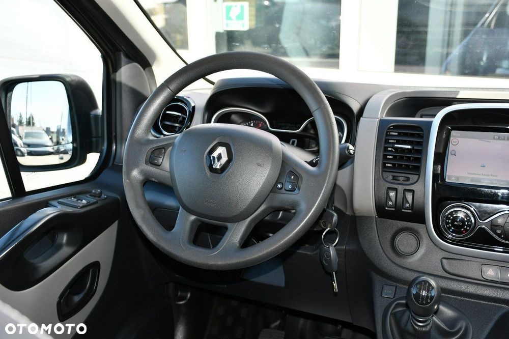 Renault Trafic - 22