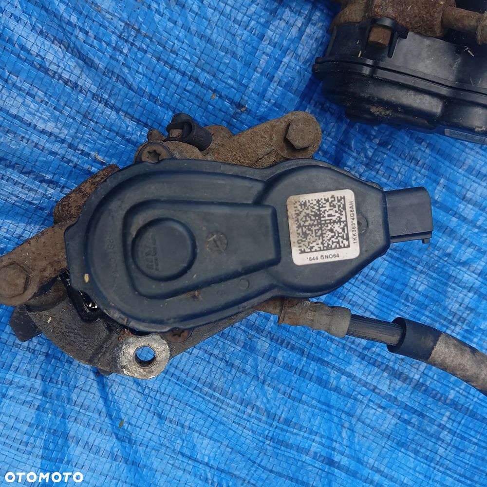 ZACISK HAMULCOWY Z SILNICZKIEM PRAWY LEWY TYŁ TYLNY AUDI A6 C7 A7 C7 ; 644GNO64 3.0L diesel - 3