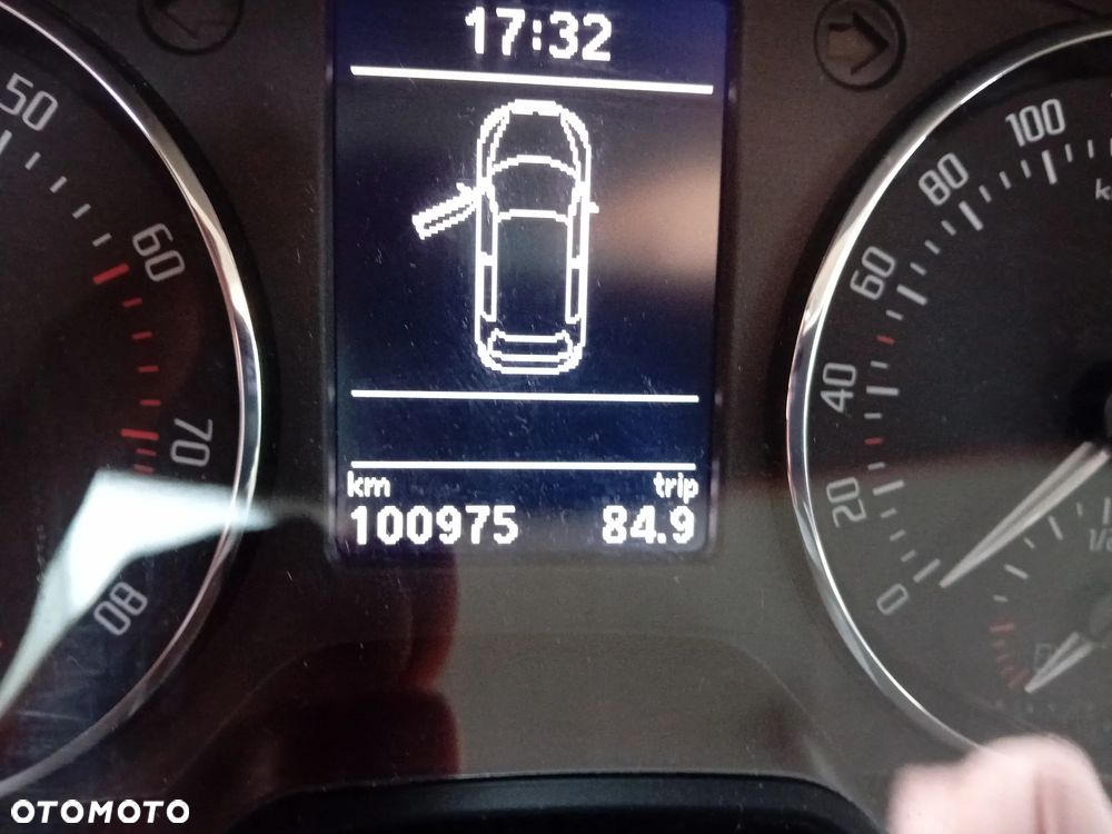 Skoda Fabia 1.2 TSI Active Plus - 16