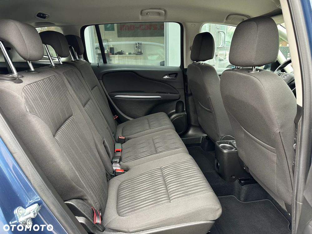 Opel Zafira - 11