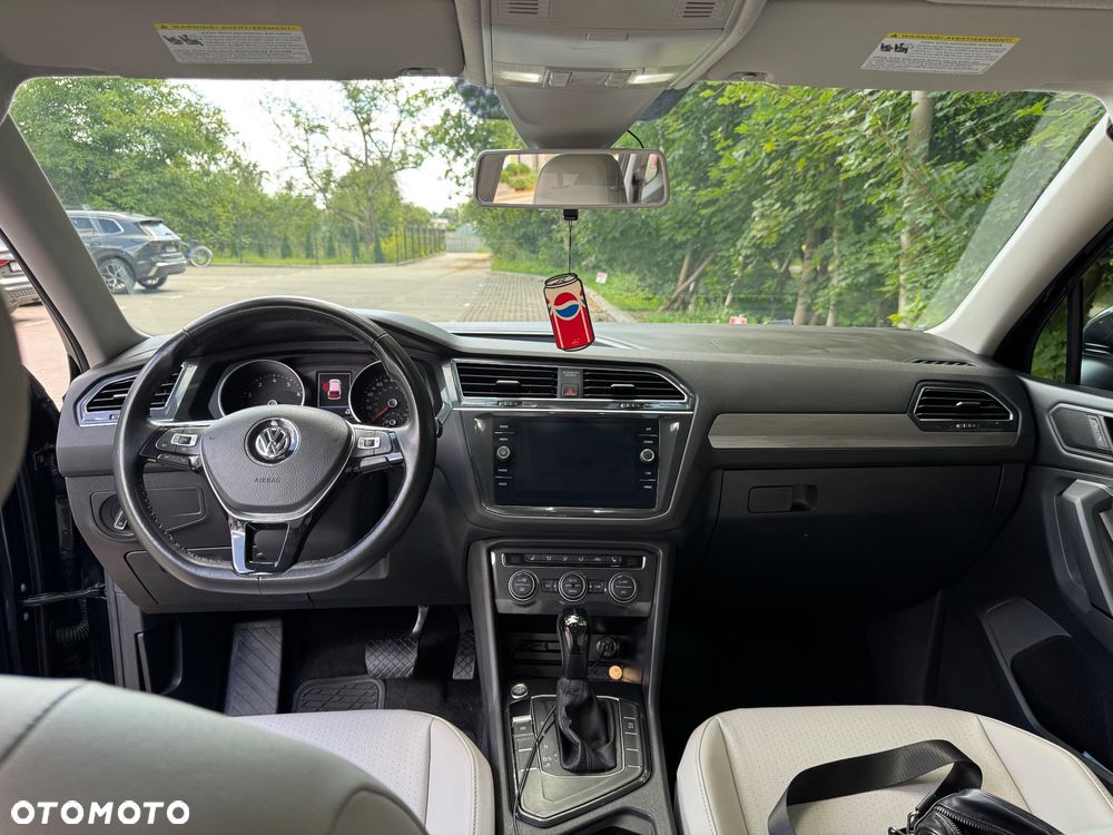 Volkswagen Tiguan Allspace - 12
