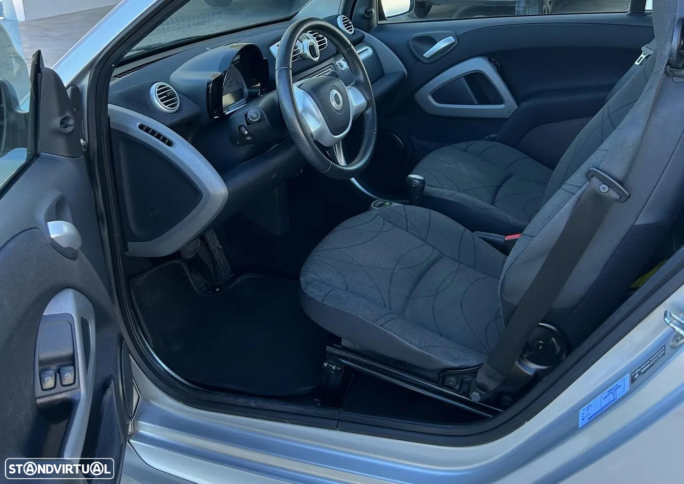 Smart ForTwo Coupé 1.0 mhd Passion 71 Softouch - 13
