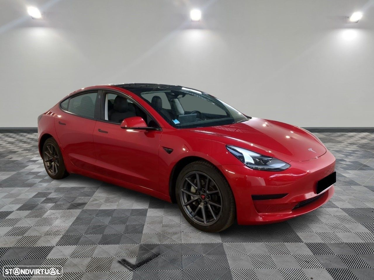 Tesla Model 3 Standard Range Plus RWD - 2