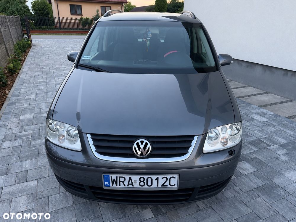 Volkswagen Touran 2.0 TDI Highline - 7