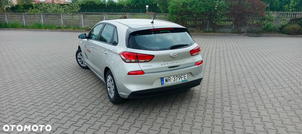 Hyundai i30 1.4 Comfort - 3