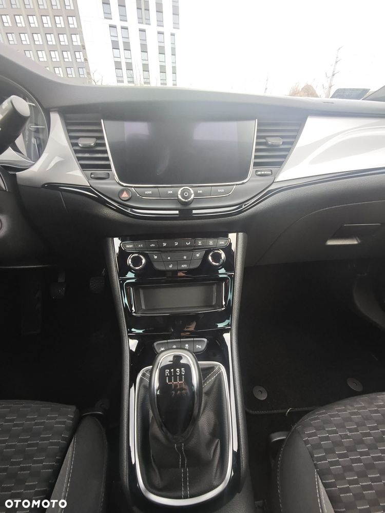 Opel Astra 1.2 T GS Line S&S - 17