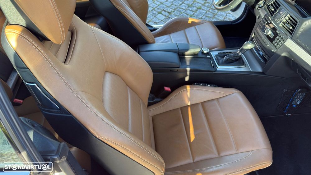 Mercedes-Benz E 350 BlueEFFICIENCY 7G-TRONIC Elegance - 16