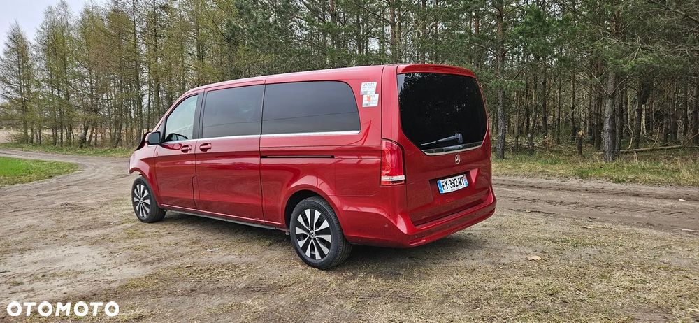 Mercedes-Benz Klasa V - 8