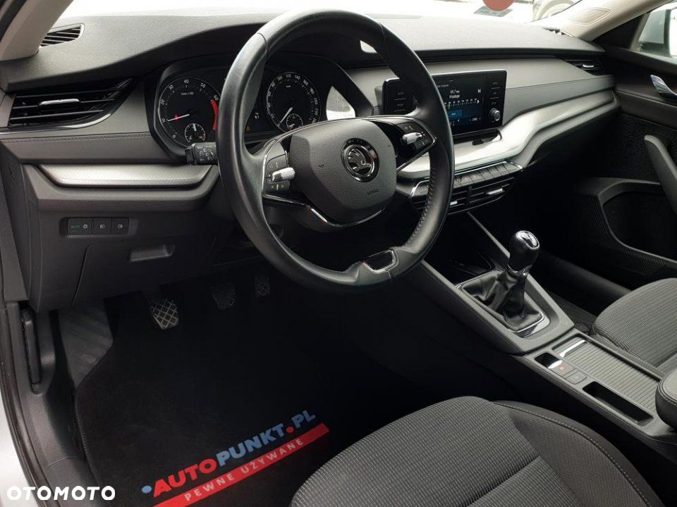 Skoda Octavia - 9