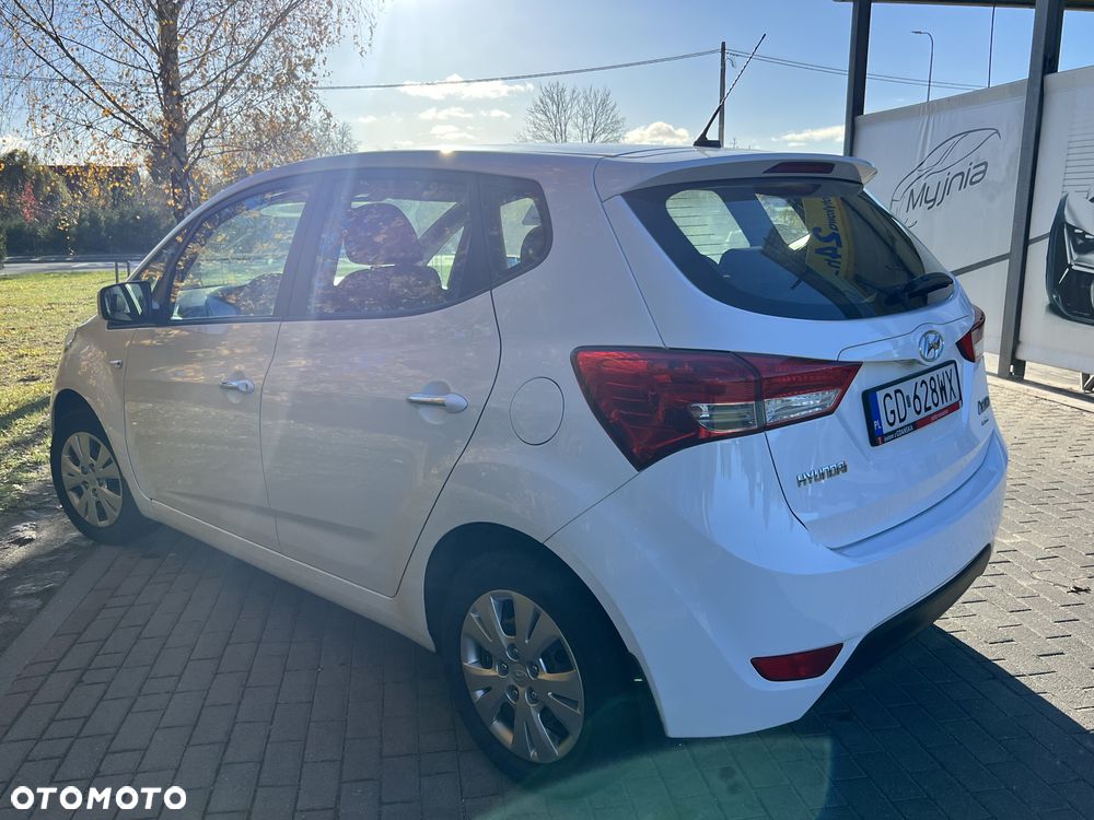Hyundai ix20 1.6 Classic + - 12