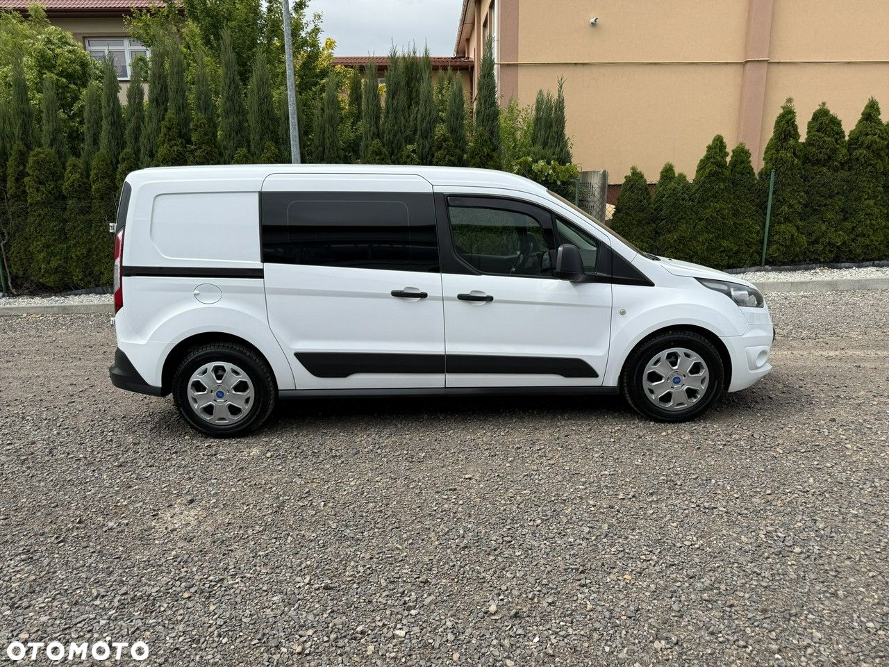 Ford Connect - 4