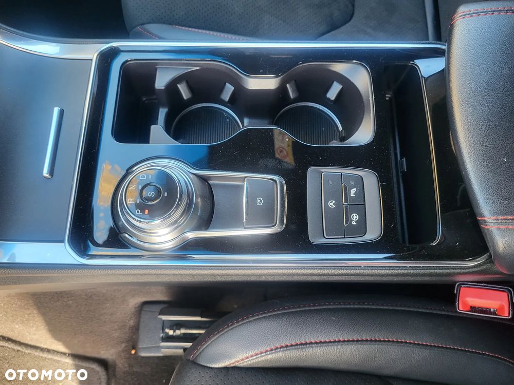 Ford Edge 2.0 EcoBlue Twin-Turbo 4WD ST-Line - 23