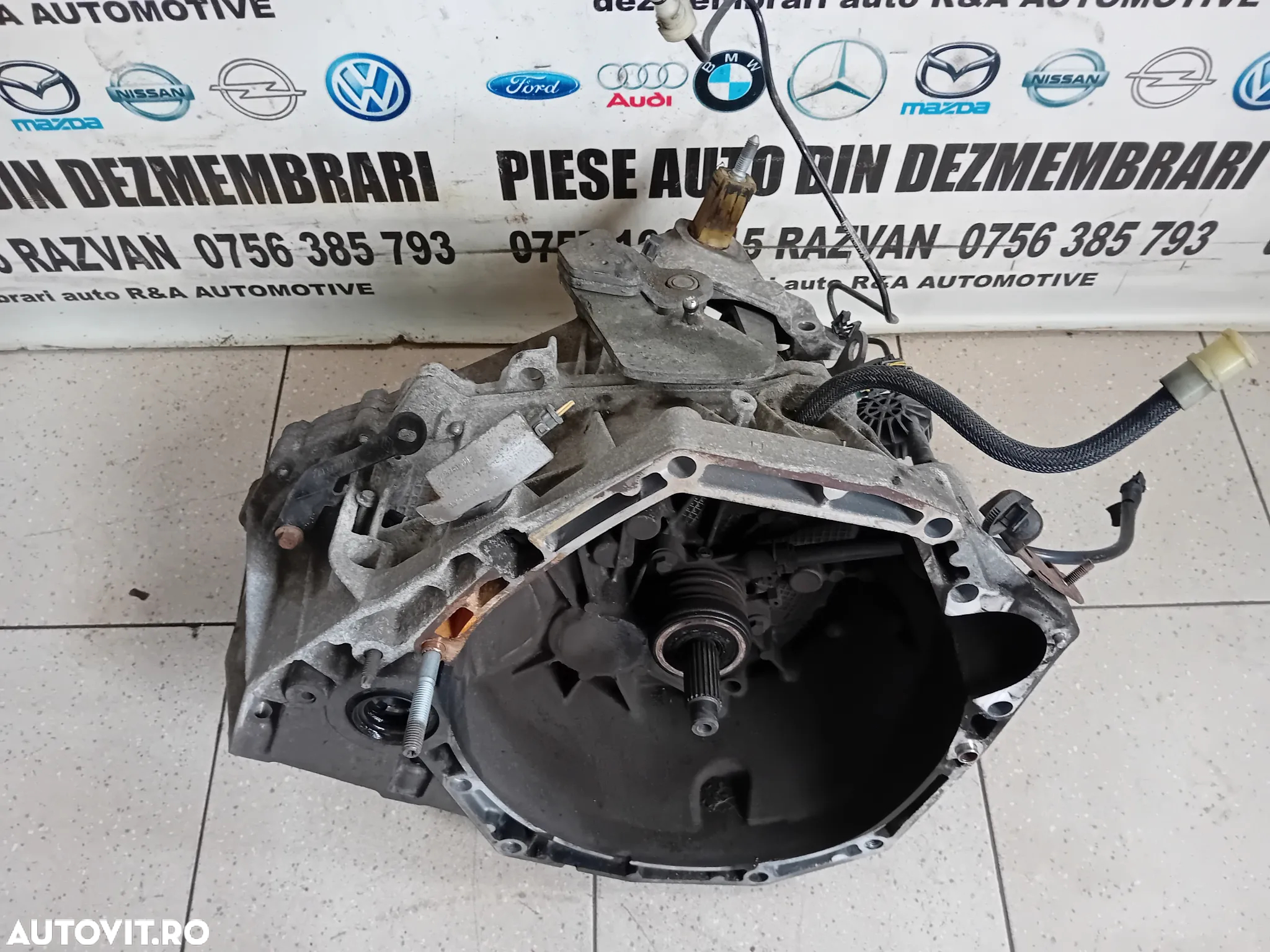 Cutie Viteze Manuala Dacia Duster 1.5 Dci 2X4 6+1 Cod Cutie TL4B075 Masina Cu 68.000 Km - 6