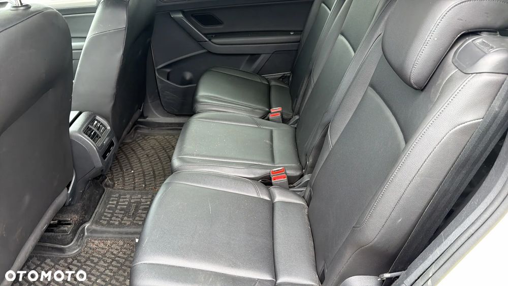 Volkswagen Touran 2.0 TDI BMT Active DSG - 14