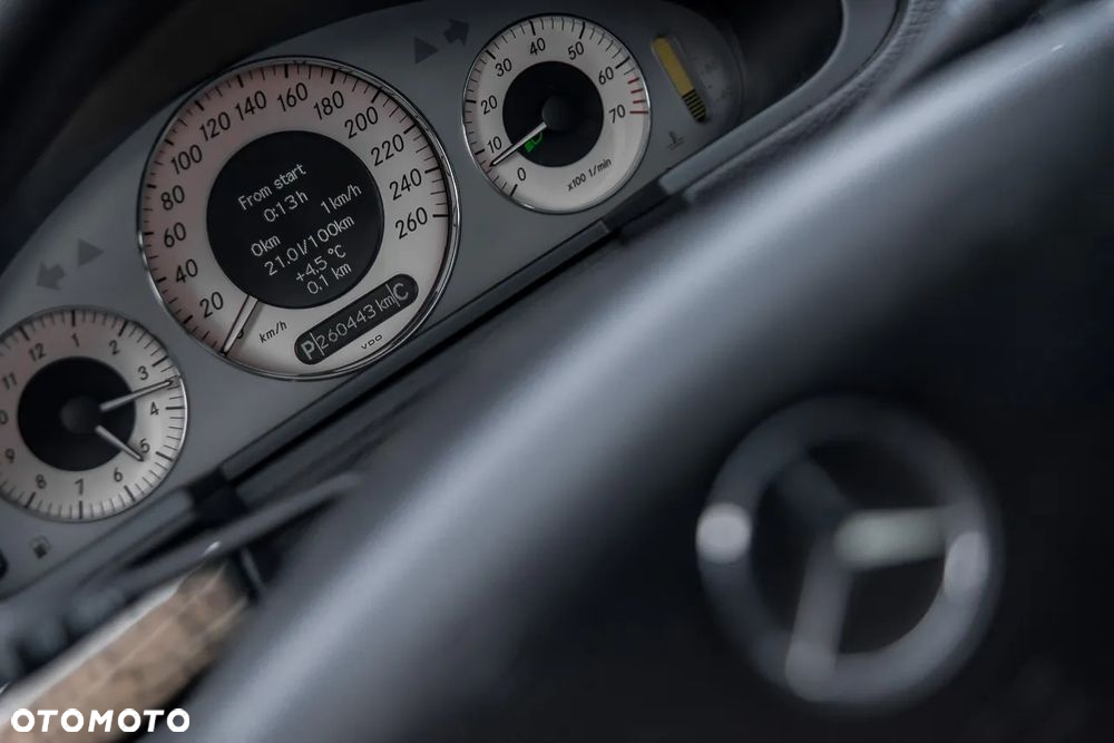 Mercedes-Benz Klasa E 350 4-Matic Avantgarde - 33