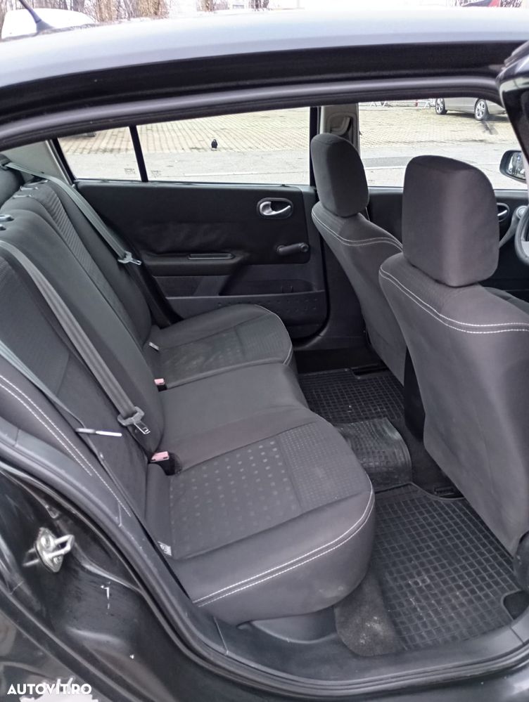 Renault Megane II Sedan 1.6 Authentique - 7