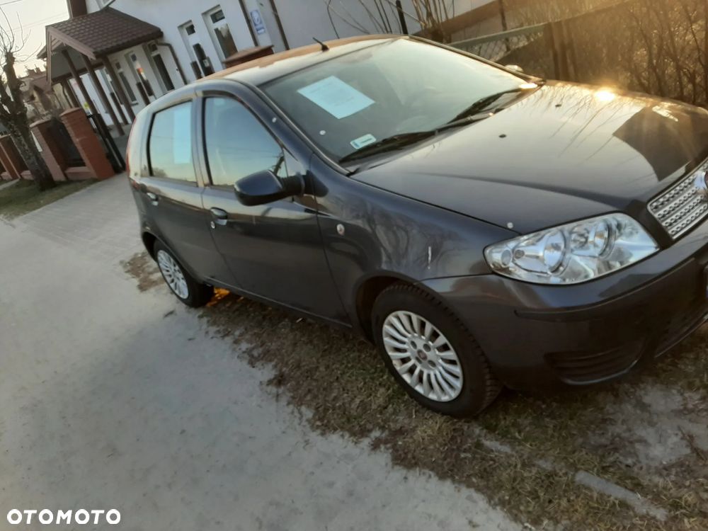 Fiat Punto - 2