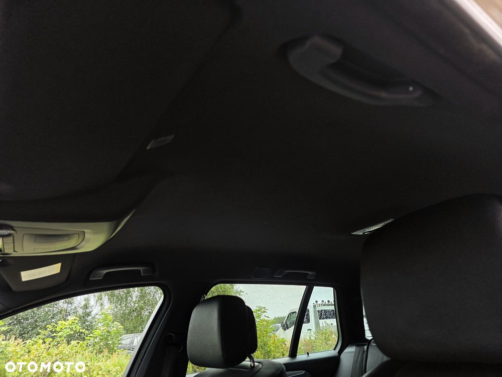 BMW Seria 5 520d - 36