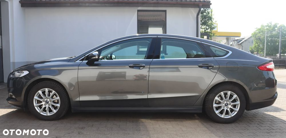 Ford Mondeo 1.5 EcoBoost Trend - 12