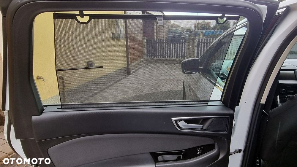 Ford S-Max - 23