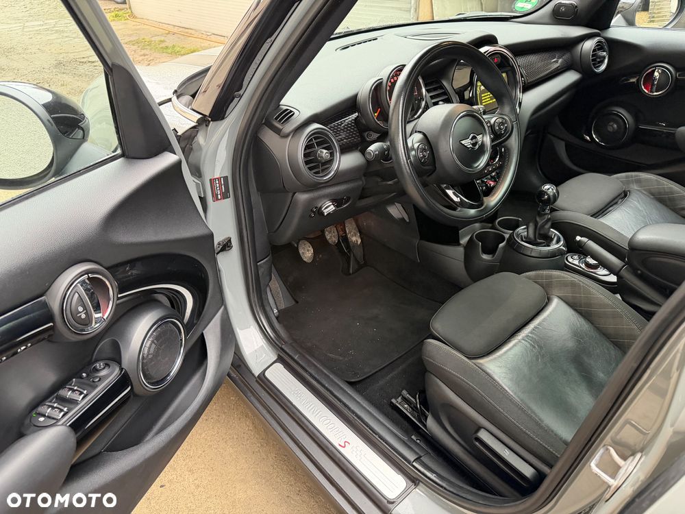 MINI Cooper SD Seven Chili - 32