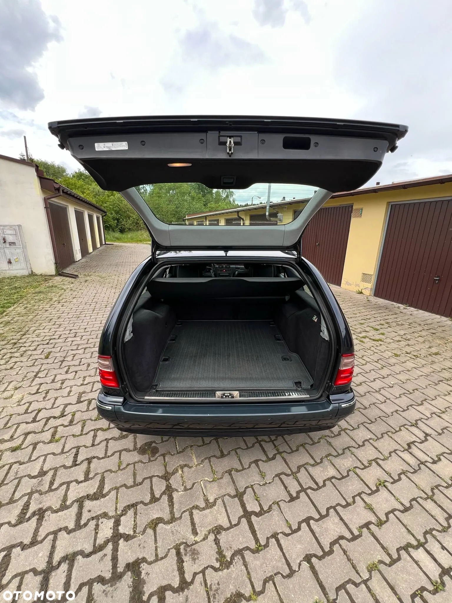 Mercedes-Benz Klasa E 430 4 Matic Elegance - 21