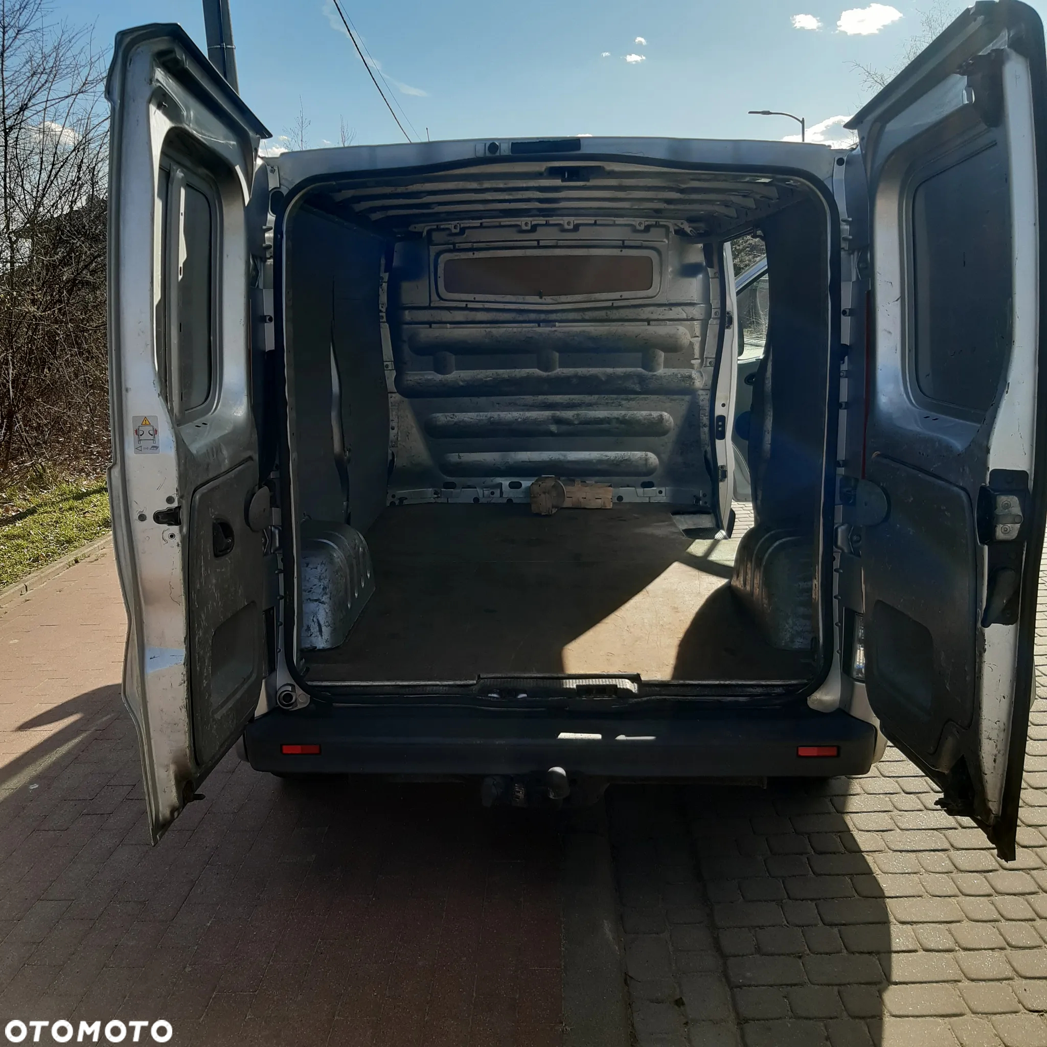 Renault TRAFIC - 11