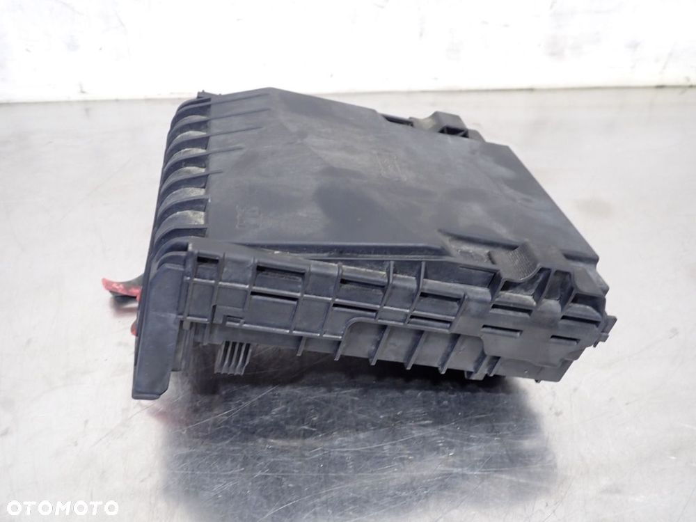 SKRZYNKA BEZPIECZNIKÓW SEAT LEON II  1K0937125A - 4